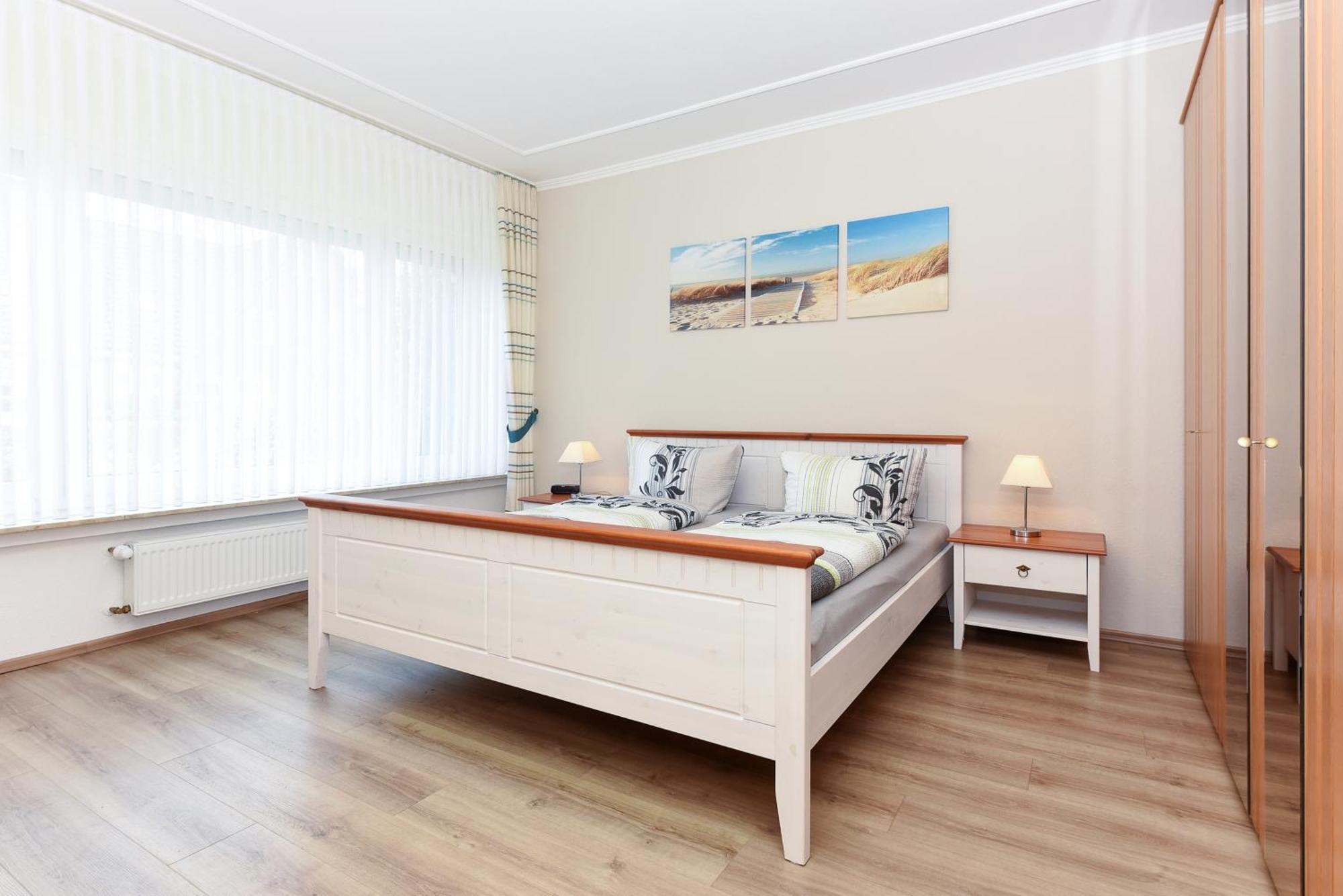 Ferienwohnungen Im Haus Nordseebrise Neuharlingersiel Dış mekan fotoğraf